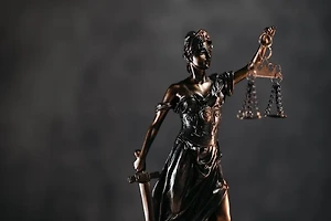 소송사기죄 처벌 강도와 요건 상세 분석 | 법적 대응 방법 썸네일