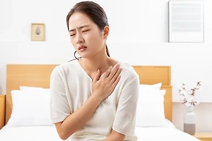 오십견 증상 및 치료방법 | 어깨 노화 방지하기 썸네일