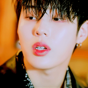 211119 하성운 Electrified M/V