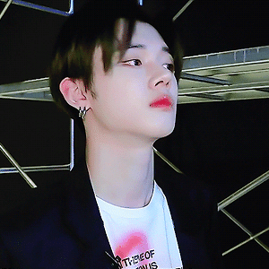 [T:TIME] What Goes on Before a Live Show