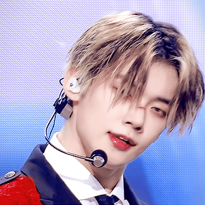 220520 뮤직뱅크 [얼빡직캠 4K] 'Good Boy Gone Bad'