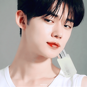 athletia x VOGUE JAPAN (14gif)