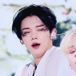 210613 Inkigayo  '0X1=LOVESONG'