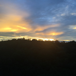 집에서 본 일출