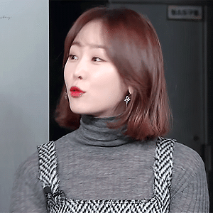161023 섹션TV 서현진.gif