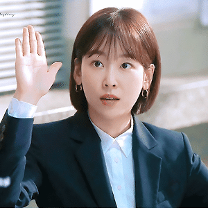 블랙독 2차 티저 서현진.gif