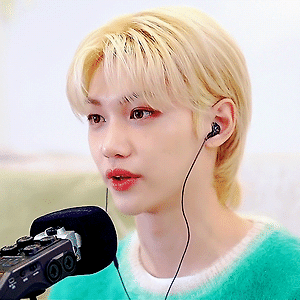 201209 8.01 STAY FM Ep.01