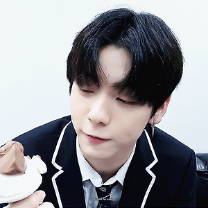 200329 [T:TIIME] Animal-shaped Ice cream - TXT (투모로우바이투게더)