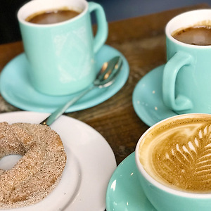 밴쿠버에서 가장 좋아하는 카페 49th Parallel Coffee - Main