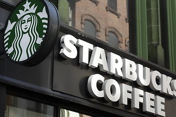 Weird Facts about Starbucks & Howard Schutlz, the CEO who built the Empire of Starbucks worldwide