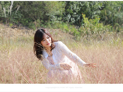 파주 가을들판에서 가을여인이 된 - cosmos
