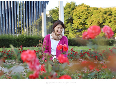 올림픽공원 들꽃마루와 장미광장 인물사진 - 모카