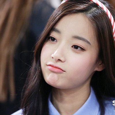 15.12.05 에이프릴 청량리롯데백화점 팬싸인회 (1/2) by. Zetta티스토리 툴바