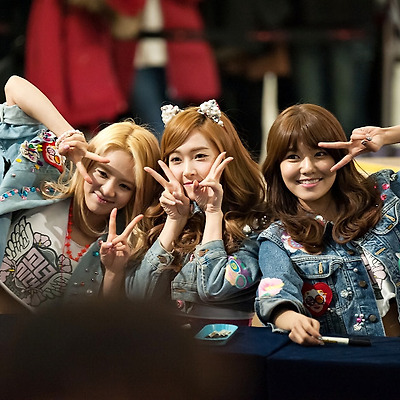[2013.01.26] 타임스퀘어 소녀시대 팬싸인회 직찍