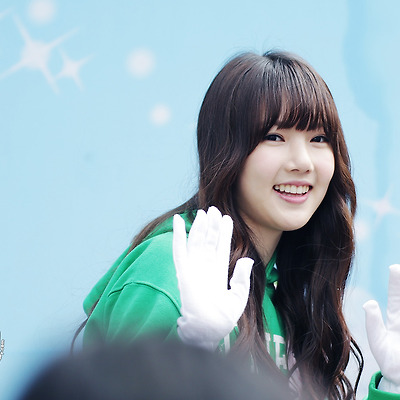 15.04.03 여자친구 동아미디어센터 동아일보 식목일 무궁화 묘목 나눔행사 by. Hamding티스토리 툴바