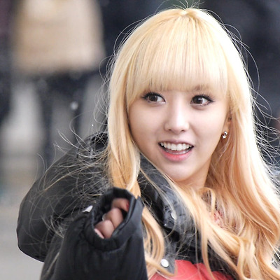 131229 SBS가요대전 출근길 헬로비너스(HELLOVENUS) 윤조 직캠
