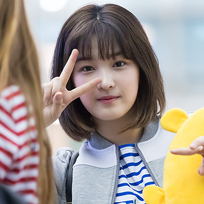 15.04.21 라붐 인천공항 출국 #2 by. 철우티스토리 툴바