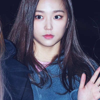 170210 뮤직뱅크 출근길 장예은