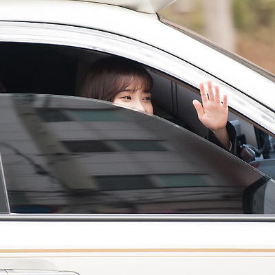 [2013.03.17] 인기가요 퇴근 아이유