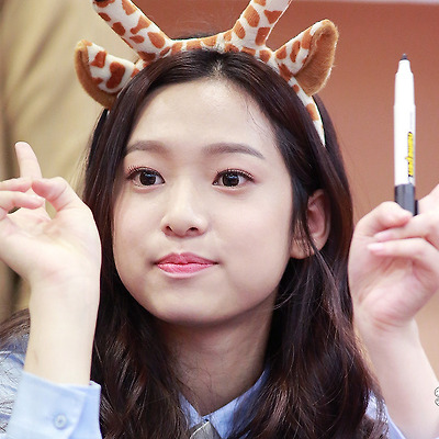 15.12.05 에이프릴 충무아트홀 팬싸인회 (1/3) by. Zetta티스토리 툴바