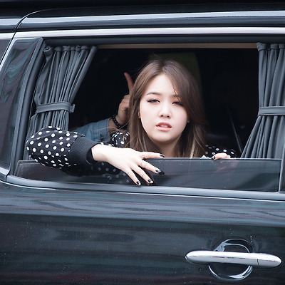 [2015.04.12] 인기가요 막방 퇴근길 민아 직찍 by 둘리