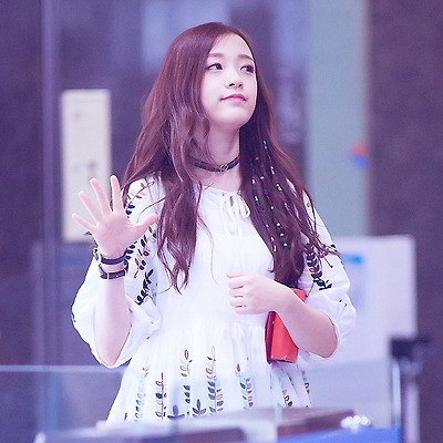 16.07.04 에이프릴 진솔 걸스피릿 출근,외출 by. Zetta티스토리 툴바