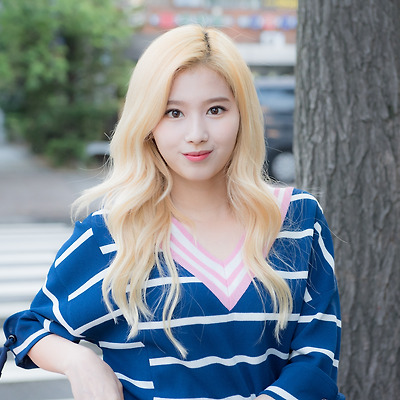160520 뮤직뱅크 출근길 사나