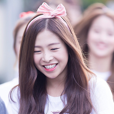 16.09.10 에이프릴 한일아이돌서미트_싸인회 by. Zetta티스토리 툴바