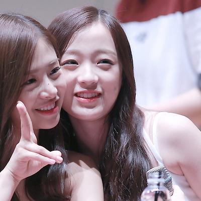 16.06.12 에이프릴 수원 AK플라자 팬싸인회 (1/2) by. Zetta티스토리 툴바