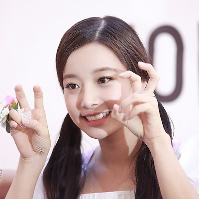 15.09.13 에이프릴 여의도 IFC몰 팬싸인회 (1/3) by. Zetta티스토리 툴바