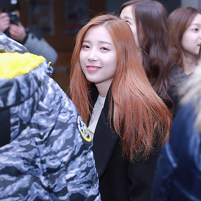 17.01.12 에이프릴 아리랑사운드K 출퇴근길 by. Zetta티스토리 툴바