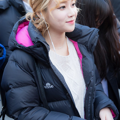 151225 뮤직뱅크 출근길 유나, 혜정