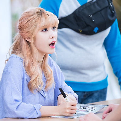 [2015.05.17] 김포공항 롯데몰 전효성 팬사인회 직찍 by 둘리
