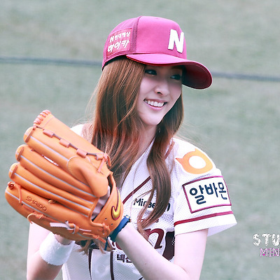 14.04.09 베스티 목동야구장 시구 by. MINe.티스토리 툴바