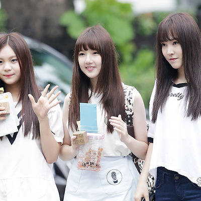 15.07.31 여자친구 뮤직뱅크 출근길 by. MINe.티스토리 툴바