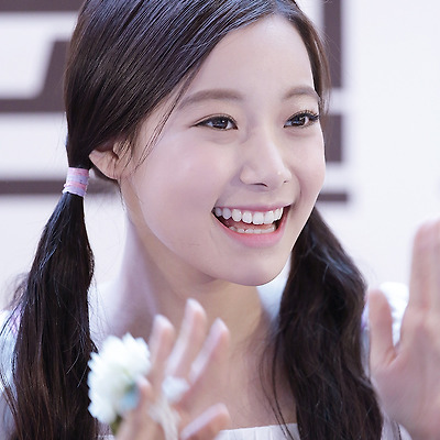 15.09.13 에이프릴 여의도 IFC몰 팬싸인회 (1/2) by. MINe.티스토리 툴바