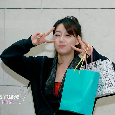 14.01.12 레인보우 오승아 뮤지컬 그리스 커튼콜+팬싸인회 by. MINe티스토리 툴바