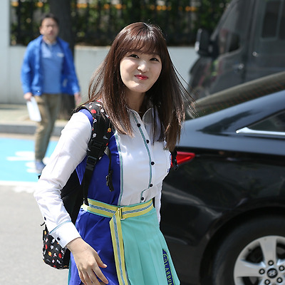 16.04.29 라붐 KBS뮤직뱅크 출퇴근 by. 철우티스토리 툴바