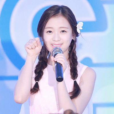16.07.05 에이프릴 서울역 에너지나눔챌린지 (1/2) by. Zetta티스토리 툴바