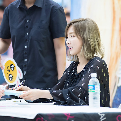 [2016.06.30] 코엑스 소녀시대 태연 팬사인회