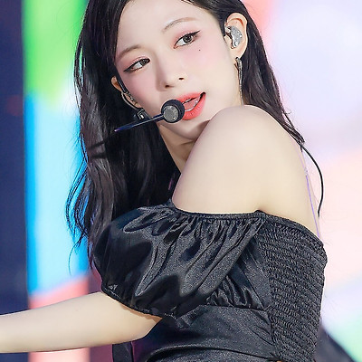 프로미스나인 채영, 킨텍스 팬직찍 무대 사진