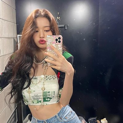 아이브 원영 크롭티 셀카 인스타그램 셀카 사진