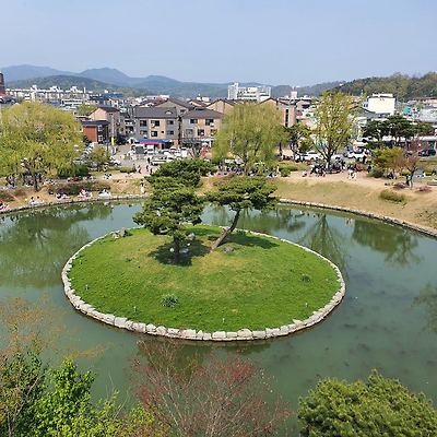 수원 화성의 자랑 방화수류정과 용의 연못 용연!