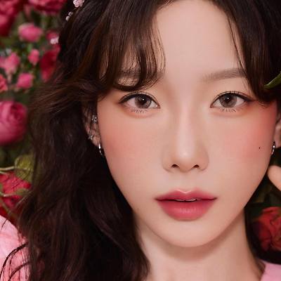 태연 (소녀시대) Benefit 화보