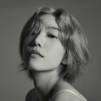 이설, 몽환적인 분위기