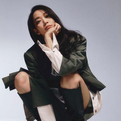 신민아 데이즈드 화보
