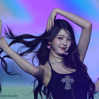 250405 장원영 아이브팬콘