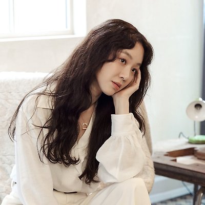 배우 정려원 '노블레스 (Noblesse)' 화보 비하인드
