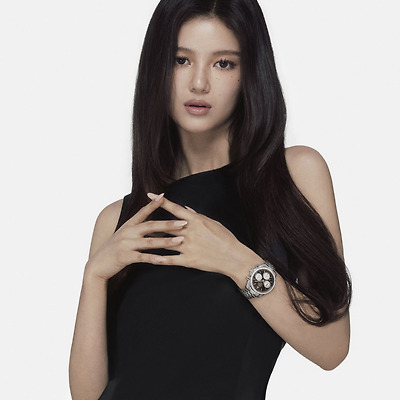 [HD] 뉴진스(NewJeans) 다니엘(DANIELLE) 오메가 컨스텔레이션 & 스피드마스터 고화질 화보