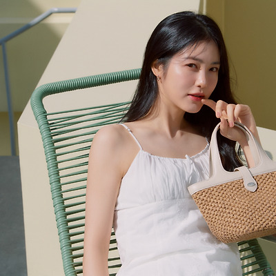 신예은, 다채로운 여름 바캉스룩